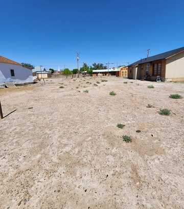 508 S Plum St, Pecos, TX 79772