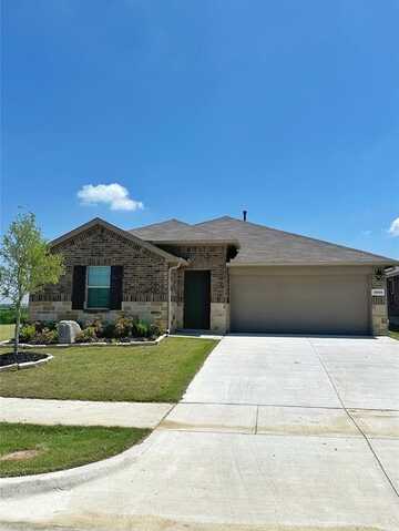 5805 Silverjack Trail, Denton, TX 76226