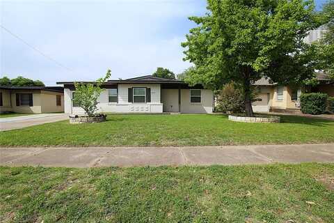 2427 Costa Mesa Drive, Dallas, TX 75228