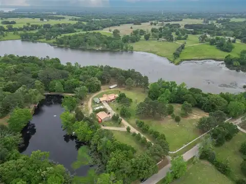 1014 County road 1560, Alba, TX 75410