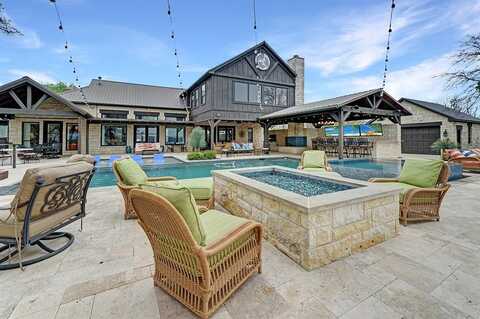 145 Lakeside Lane, Gainesville, TX 76240