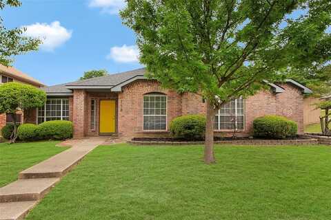 718 Tealwood Drive, Mesquite, TX 75181