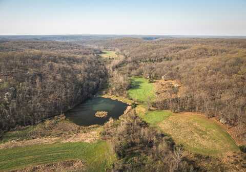 570 Winding Tree Dr, Camdenton, MO 65020