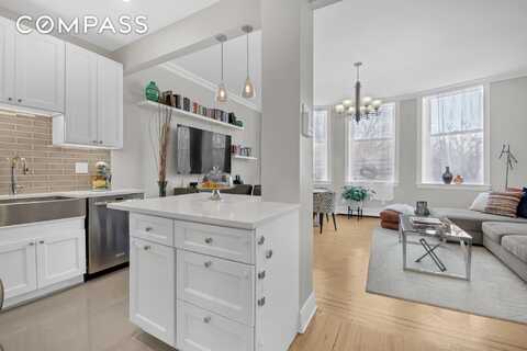 8 Mount Morris Park West, New York, NY 10027