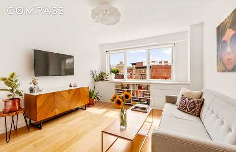 15 Charles Street, New York, NY 10014