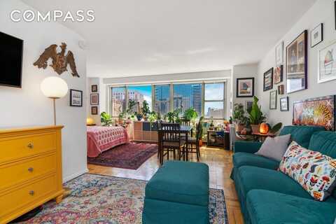 300 East 40th Street, New York, NY 10016
