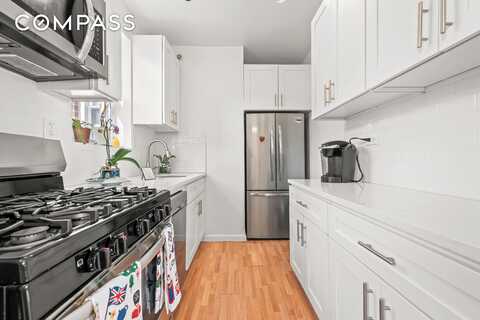 640 West 231st Street, Bronx, NY 10463