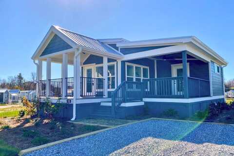 88 Mount Meadow Lane, Flat Rock, NC 28731