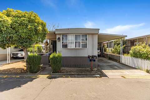 500 W 10th Street, GILROY, CA 95020