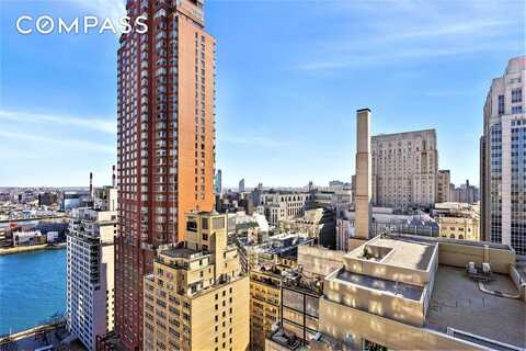 515 East 72nd Street, New York, NY 10021