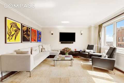 535 East 86th Street, New York, NY 10028