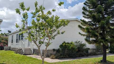 2885 Buckskin Rd, Orlando, FL 32822