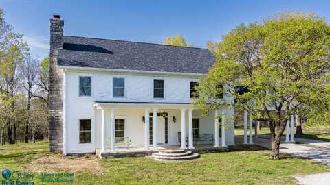 381 Cave Springs Rd, Albany, KY 42602