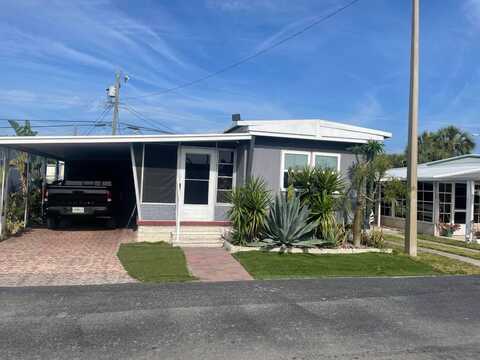 7403 46th Avenue N, Saint Petersburg, FL 33709