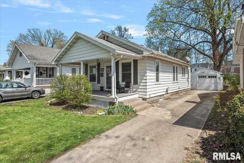 1932 S STATE Street, Springfield, IL 62704