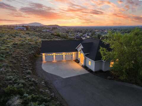 1831 Artemis Ridge, West Richland, WA 99353