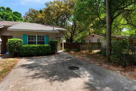 8464 Kipling St, Pensacola, FL 32514