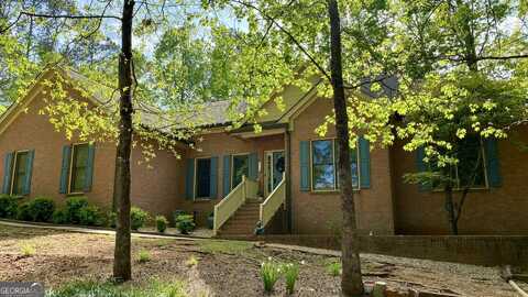 318 Dogwood Trace, Mcdonough, GA 30252