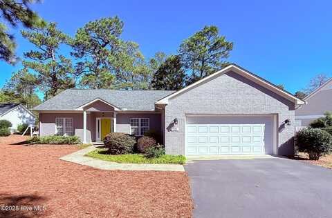 115 Wheeling Drive, Pinehurst, NC 28374