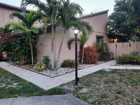 2213 NW 56th Ave, Lauderhill, FL 33313