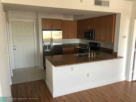 1830 Radius Dr, Hollywood, FL 33020