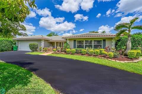 2351 NW 105th Ter, Coral Springs, FL 33065