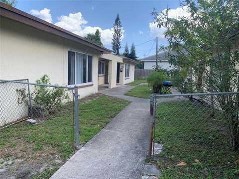 2760 NW 58th Ter, Lauderhill, FL 33313