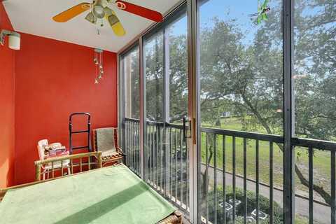 1300 SW 125th Ave, Pembroke Pines, FL 33027