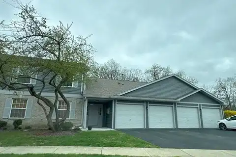 Yorkshire Court Apartment B, Elgin, IL 60120