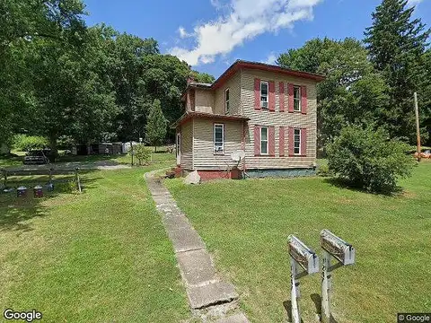 Walnut St, STONEBORO, PA 16153