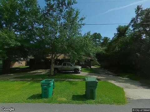 St Ann Pl, Slidell, LA 70460