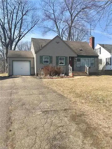 Eden, MASSILLON, OH 44646