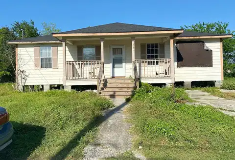 2Nd Street Aka Second Street, Saint Rose, LA 70087