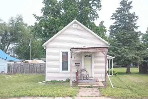 Avenue P, FORT MADISON, IA 52627
