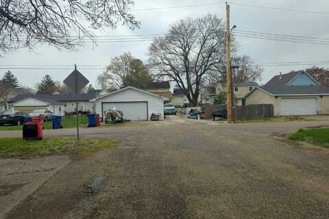 Campus, ELMWOOD, IL 61529