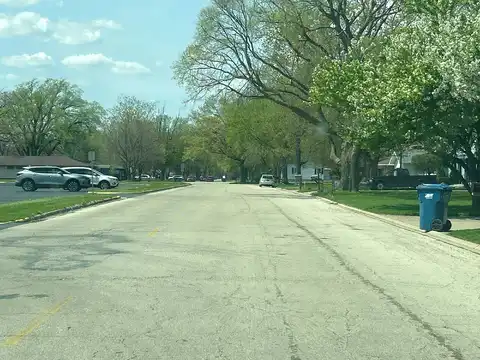 Ralph, WATSEKA, IL 60970