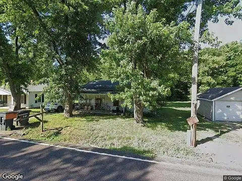 Flucom, DE SOTO, MO 63020