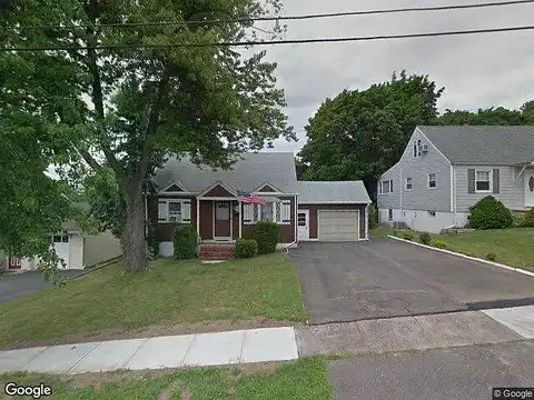 Pitts, WOODLAND PARK, NJ 07424