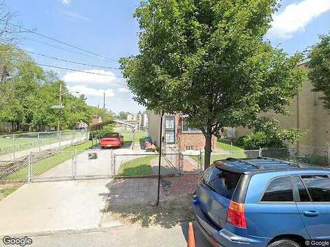 Ramona Gonzalez St, Camden, NJ 08103
