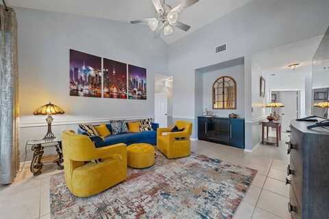 402 E Sea Oats Dr, Juno Beach, FL 33408