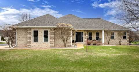 509 ROYAL ST PATS Drive, WRIGHTSTOWN, WI 54180