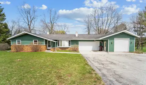 1457 MAILAND Drive, MANITOWOC, WI 54220