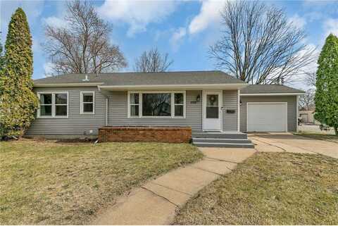 902 10th Avenue N, Saint Cloud, MN 56303