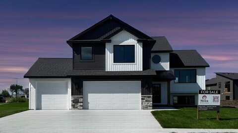 1884 Ashley Drive NE, Byron, MN 55920