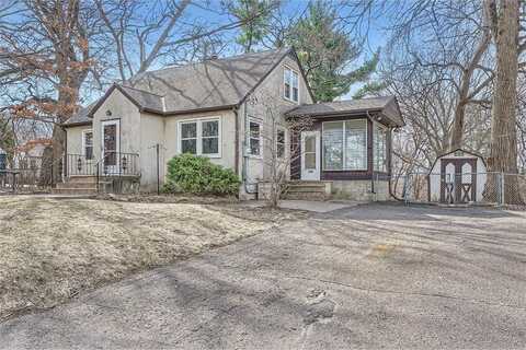 320 Rose Lane, Little Canada, MN 55117