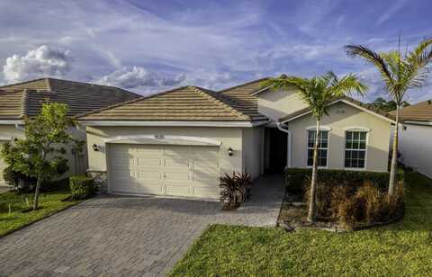 4530 NW Exchange Avenue, Jensen Beach, FL 34957