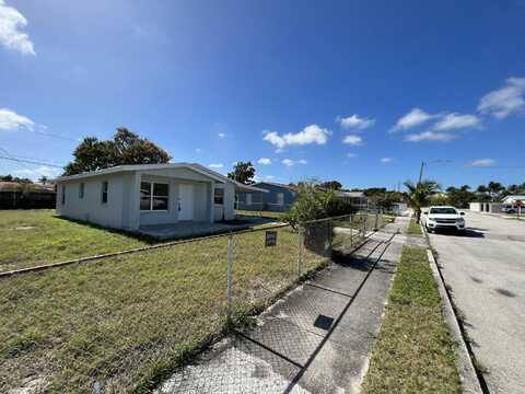 728 El Vedado Street, West Palm Beach, FL 33405