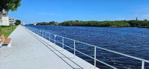 880 Horizons W, Boynton Beach, FL 33435