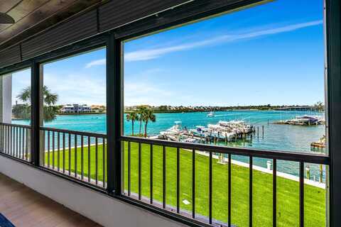 1748 Jupiter Cove Drive, Jupiter, FL 33469