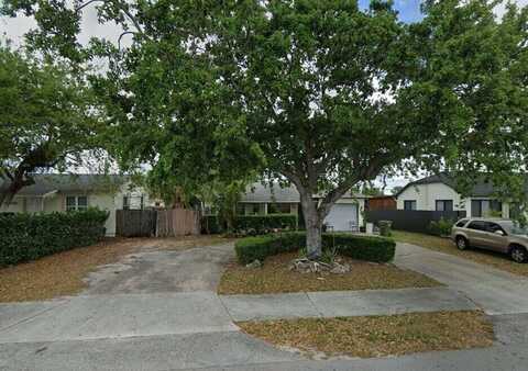 3805 Corrigan Court, Palm Springs, FL 33461